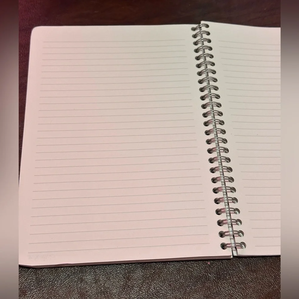 2023 Weekly & Monthly Planner